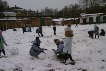 "Лепим снеговиков"